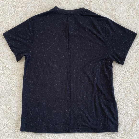❤️ Lululemon All Yours Boyfriend Tee Black Splatter Size 4 NWOT - Picture 2 of 5